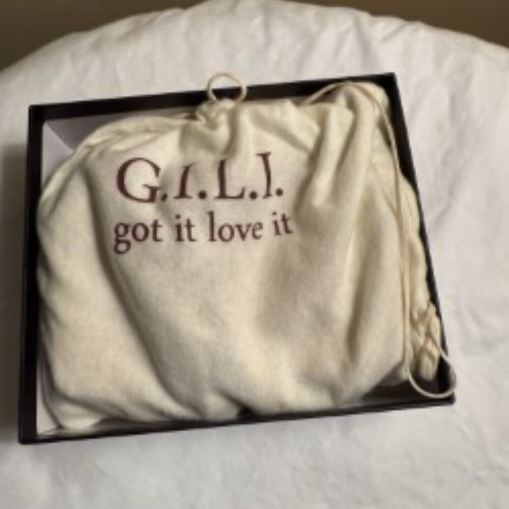 GILI Leather Purse - NEW in Box! - Picture 3 of 8